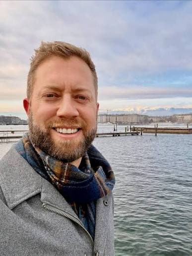 Nick Ahlers